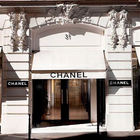 coco chanel firsy store|where is coco chanel in paris.